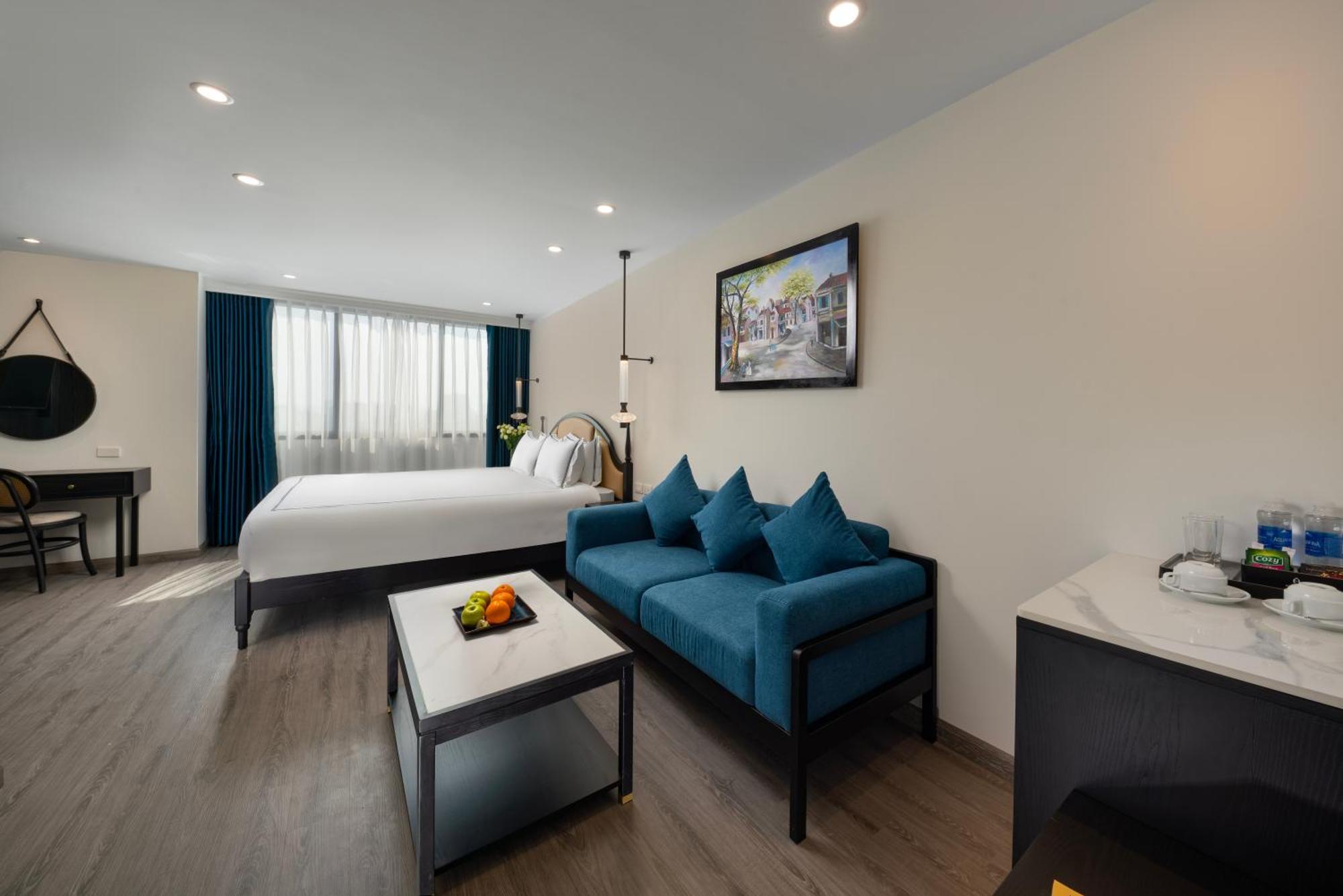 Sq Hang Gai & 4* Hà Nội